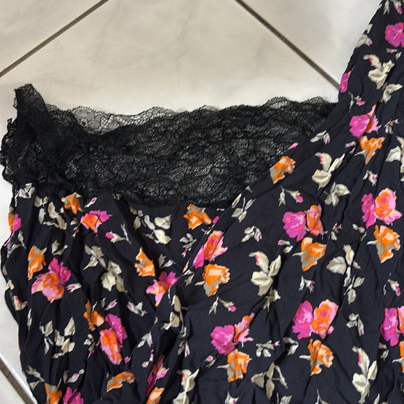 Zara dress - Picture 5 of 6